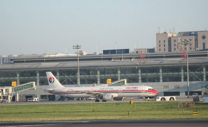 上?；て愤M口報關行