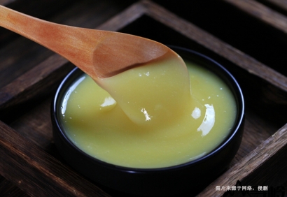 瑞士蜂王漿進口報關費用-19年廣州食品AEO報關行