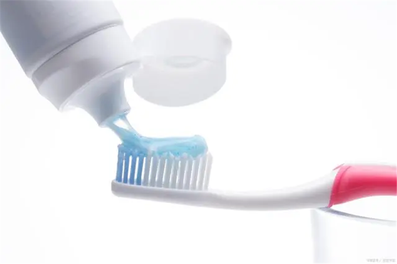 1664359435415680.png 進(jìn)口牙膏牙刷報(bào)關(guān)代理.png