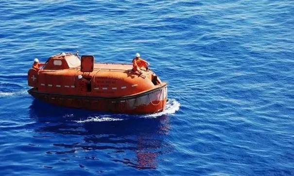 1627557687148059.jpg 救生艇進口報關(guān)代理公司_副本.jpg